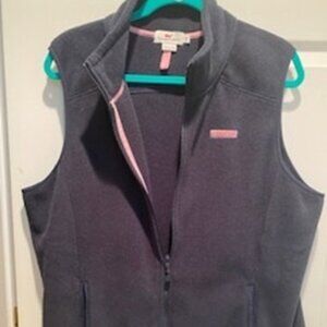 NWOT - WOMEN'S VINEYARD VINES FLEECE VEST - XL